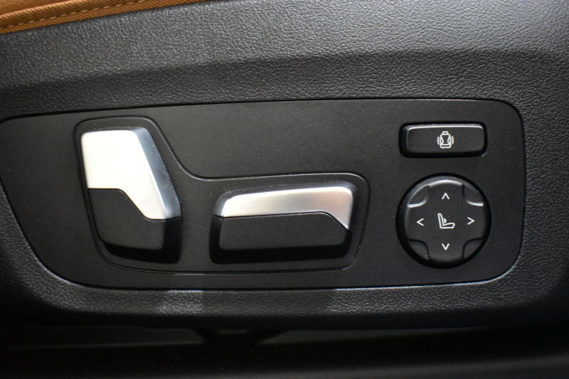 BMW X3 Xﾄﾞﾗｲﾌﾞ20d Mｽﾎﾟｰﾂ ｾﾚｸﾄ&ﾊｲﾗｲﾝP ﾊﾟﾉﾗﾏｻﾝﾙｰﾌ ﾗｲﾌﾞｺｯｸﾋﾟｯﾄ LEDﾍｯﾄﾞﾗｲﾄ 追従ACC HUD 全席ﾋｰﾀｰ付ｺﾆｬｯｸﾚｻﾞｰ LCW ﾊｰﾏﾝｶｰﾄﾞﾝ ﾀｯﾁﾊﾟﾈﾙﾅﾋﾞﾌﾙｾｸﾞ全周囲ｶﾒﾗ3Dﾋﾞｭｰ  電動Rｹﾞｰﾄ ﾜｲﾔﾚｽ充電 19AW 2年保証