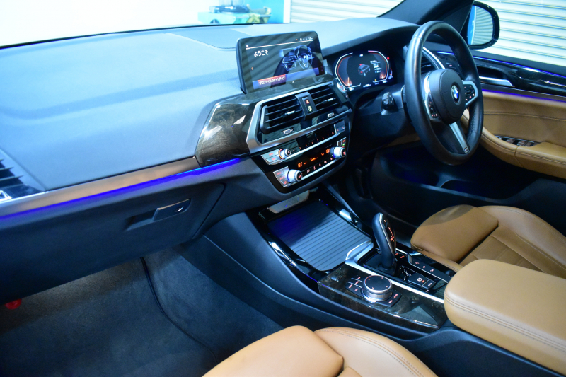 BMW X3 Xﾄﾞﾗｲﾌﾞ20d Mｽﾎﾟｰﾂ ｾﾚｸﾄ&ﾊｲﾗｲﾝP ﾊﾟﾉﾗﾏｻﾝﾙｰﾌ ﾗｲﾌﾞｺｯｸﾋﾟｯﾄ LEDﾍｯﾄﾞﾗｲﾄ 追従ACC HUD 全席ﾋｰﾀｰ付ｺﾆｬｯｸﾚｻﾞｰ LCW ﾊｰﾏﾝｶｰﾄﾞﾝ ﾀｯﾁﾊﾟﾈﾙﾅﾋﾞﾌﾙｾｸﾞ全周囲ｶﾒﾗ3Dﾋﾞｭｰ  電動Rｹﾞｰﾄ ﾜｲﾔﾚｽ充電 19AW 2年保証