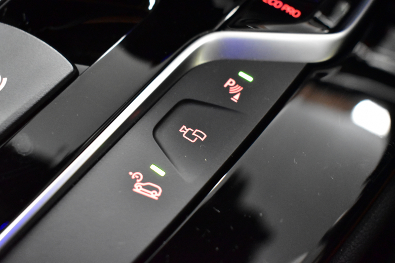 BMW X3 Xﾄﾞﾗｲﾌﾞ20d Mｽﾎﾟｰﾂ ｾﾚｸﾄ&ﾊｲﾗｲﾝP ﾊﾟﾉﾗﾏｻﾝﾙｰﾌ ﾗｲﾌﾞｺｯｸﾋﾟｯﾄ LEDﾍｯﾄﾞﾗｲﾄ 追従ACC HUD 全席ﾋｰﾀｰ付ｺﾆｬｯｸﾚｻﾞｰ LCW ﾊｰﾏﾝｶｰﾄﾞﾝ ﾀｯﾁﾊﾟﾈﾙﾅﾋﾞﾌﾙｾｸﾞ全周囲ｶﾒﾗ3Dﾋﾞｭｰ  電動Rｹﾞｰﾄ ﾜｲﾔﾚｽ充電 19AW 2年保証