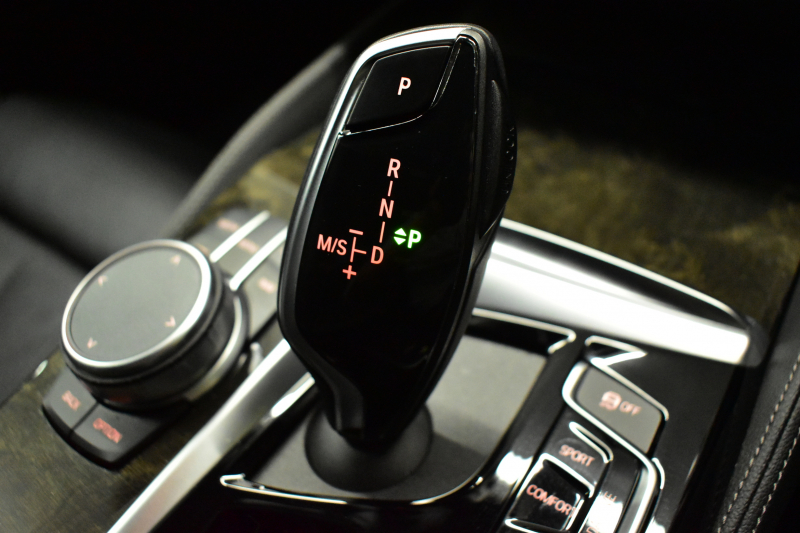 BMW 5シリーズ 540i Xﾄﾞﾗｲﾌﾞ Mｽﾎﾟｰﾂ 4WD ｺﾝﾌｫｰﾄ&ﾊｲﾗｲﾝP 前席ﾏｯｻｰｼﾞ＆ﾍﾞﾝﾁﾚｰｼｮﾝ 全席ﾋｰﾀｰ付黒革 可変ｻｽ Mｽﾎﾟｰﾂﾌﾞﾚｰｷ LEDﾍｯﾄﾞﾗｲﾄ 液晶ﾒｰﾀｰ ACC HUD LCW ｿﾌﾄｸﾛｰｽﾞﾄﾞｱ  ﾀｯﾁﾊﾟﾈﾙﾅﾋﾞ全周囲ｶﾒﾗ 3Dﾋﾞｭｰ ﾌﾙｾｸﾞ 電動ﾄﾗﾝｸ 2年保証