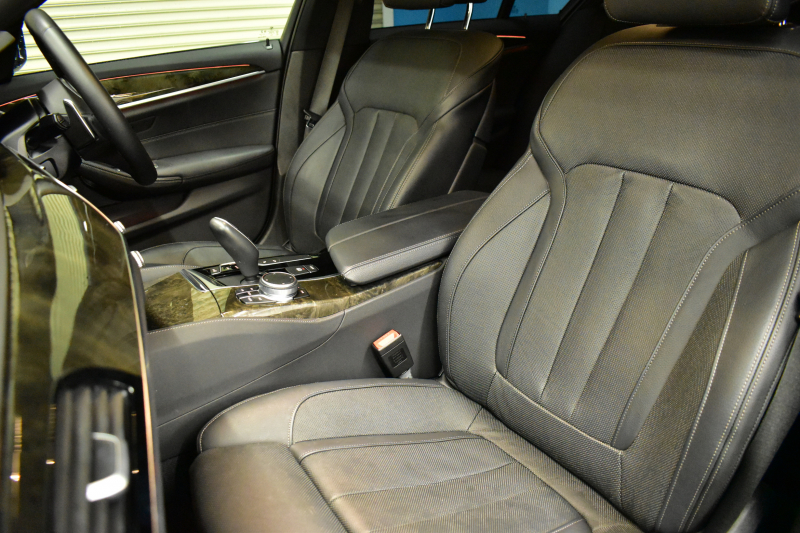 BMW 5シリーズ 540i Xﾄﾞﾗｲﾌﾞ Mｽﾎﾟｰﾂ 4WD ｺﾝﾌｫｰﾄ&ﾊｲﾗｲﾝP 前席ﾏｯｻｰｼﾞ＆ﾍﾞﾝﾁﾚｰｼｮﾝ 全席ﾋｰﾀｰ付黒革 可変ｻｽ Mｽﾎﾟｰﾂﾌﾞﾚｰｷ LEDﾍｯﾄﾞﾗｲﾄ 液晶ﾒｰﾀｰ ACC HUD LCW ｿﾌﾄｸﾛｰｽﾞﾄﾞｱ  ﾀｯﾁﾊﾟﾈﾙﾅﾋﾞ全周囲ｶﾒﾗ 3Dﾋﾞｭｰ ﾌﾙｾｸﾞ 電動ﾄﾗﾝｸ 2年保証