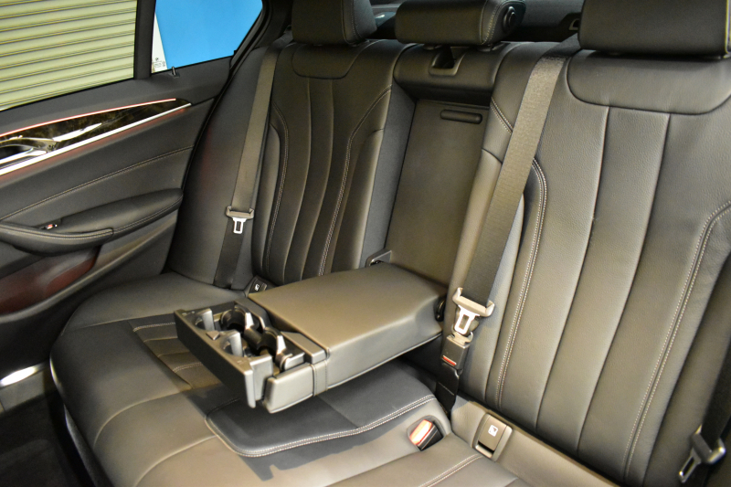 BMW 5シリーズ 540i Xﾄﾞﾗｲﾌﾞ Mｽﾎﾟｰﾂ 4WD ｺﾝﾌｫｰﾄ&ﾊｲﾗｲﾝP 前席ﾏｯｻｰｼﾞ＆ﾍﾞﾝﾁﾚｰｼｮﾝ 全席ﾋｰﾀｰ付黒革 可変ｻｽ Mｽﾎﾟｰﾂﾌﾞﾚｰｷ LEDﾍｯﾄﾞﾗｲﾄ 液晶ﾒｰﾀｰ ACC HUD LCW ｿﾌﾄｸﾛｰｽﾞﾄﾞｱ  ﾀｯﾁﾊﾟﾈﾙﾅﾋﾞ全周囲ｶﾒﾗ 3Dﾋﾞｭｰ ﾌﾙｾｸﾞ 電動ﾄﾗﾝｸ 2年保証