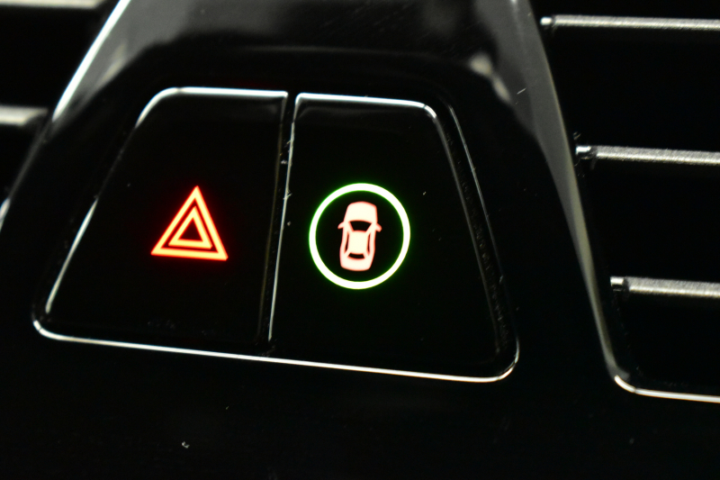 BMW 5シリーズ 540i Xﾄﾞﾗｲﾌﾞ Mｽﾎﾟｰﾂ 4WD ｺﾝﾌｫｰﾄ&ﾊｲﾗｲﾝP 前席ﾏｯｻｰｼﾞ＆ﾍﾞﾝﾁﾚｰｼｮﾝ 全席ﾋｰﾀｰ付黒革 可変ｻｽ Mｽﾎﾟｰﾂﾌﾞﾚｰｷ LEDﾍｯﾄﾞﾗｲﾄ 液晶ﾒｰﾀｰ ACC HUD LCW ｿﾌﾄｸﾛｰｽﾞﾄﾞｱ  ﾀｯﾁﾊﾟﾈﾙﾅﾋﾞ全周囲ｶﾒﾗ 3Dﾋﾞｭｰ ﾌﾙｾｸﾞ 電動ﾄﾗﾝｸ 2年保証