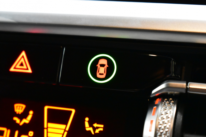 BMW 4シリーズ M440i xDriveｸﾞﾗﾝｸｰﾍﾟ 1ｵｰﾅｰ ｻﾝﾙｰﾌ 全周囲ｶﾒﾗ ﾋｰﾀｰ付黒革 19AW ﾚｰｻﾞｰLEDﾍｯﾄﾞﾗｲﾄ HUD Mｽﾎﾟｰﾂﾃﾞﾌ ﾚｯﾄﾞﾌﾞﾚｰｷｷｬﾘﾊﾟｰ 可変Mｻｽ ﾗｲﾌﾞｺｯｸﾋﾟｯﾄ Pｱｼｽﾄ LCW Apple Car Play ﾌﾙｾｸﾞ harman/kardon 電動Rｹﾞｰﾄ 2年保証