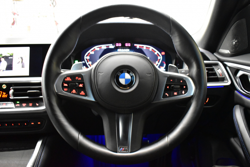 BMW 4シリーズ M440i xDriveｸﾞﾗﾝｸｰﾍﾟ 1ｵｰﾅｰ ｻﾝﾙｰﾌ 全周囲ｶﾒﾗ ﾋｰﾀｰ付黒革 19AW ﾚｰｻﾞｰLEDﾍｯﾄﾞﾗｲﾄ HUD Mｽﾎﾟｰﾂﾃﾞﾌ ﾚｯﾄﾞﾌﾞﾚｰｷｷｬﾘﾊﾟｰ 可変Mｻｽ ﾗｲﾌﾞｺｯｸﾋﾟｯﾄ Pｱｼｽﾄ LCW Apple Car Play ﾌﾙｾｸﾞ harman/kardon 電動Rｹﾞｰﾄ 2年保証