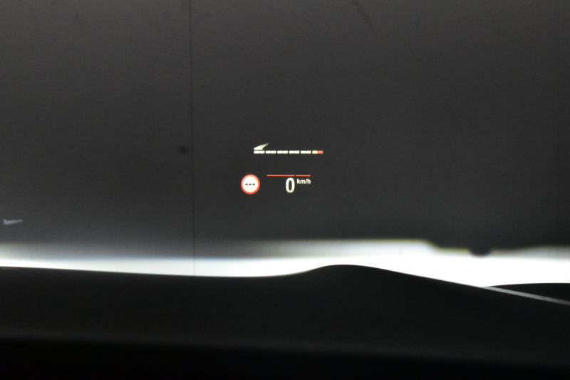 BMW 8シリーズ 840d Xﾄﾞﾗｲﾌﾞ ｸﾞﾗﾝｸｰﾍﾟ Mｽﾎﾟｰﾂ 4WD MﾃｸﾆｯｸｽﾎﾟｰﾂP ﾊﾟﾉﾗﾏｶﾞﾗｽｻﾝﾙｰﾌ ﾚｰｻﾞｰLED ACC HUD 全席ﾋｰﾀｰ付赤＆黒革 前席ﾍﾞﾝﾁﾚｰｼｮﾝ 20AW ﾊｰﾏﾝｶｰﾄﾞﾝ ｲﾝﾃﾘｾｰﾌ ﾗｲﾌﾞｺｯｸﾋﾟｯﾄ ｼﾞｪｽﾁｬｰC対応ﾀｯﾁﾊﾟﾈﾙﾅﾋﾞ3Dﾋﾞｭｰ 2年保証