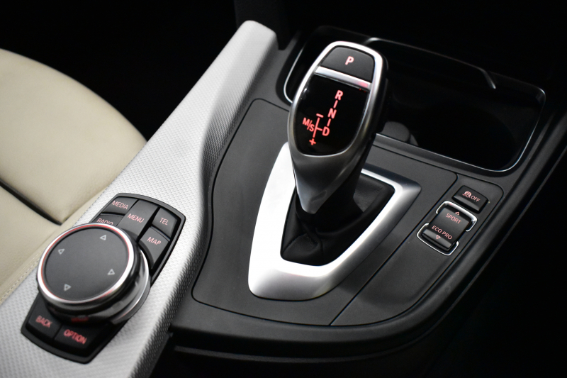 BMW 4シリーズ 420iｸﾞﾗﾝｸｰﾍﾟ Mｽﾎﾟｰﾂ ﾌｧｽﾄﾄﾗｯｸP 可変Mｻｽ ﾋｰﾀｰ付白革 追従ACC LEDﾍｯﾄﾞﾗｲﾄ 19AW Mｽﾎﾟｰﾂﾌﾞﾚｰｷ 車線変更&逸脱&歩行者警告 衝突軽減ﾌﾞﾚｰｷ  ﾀｯﾁﾊﾟｯﾄﾞ付iﾄﾞﾗｲﾌﾞHDDﾅﾋﾞ Bｶﾒﾗ ﾘｱPDC ﾊﾟﾄﾞﾙｼﾌﾄ 電動ﾘｱｹﾞｰﾄ ｽﾏｰﾄｷｰ 2年保証