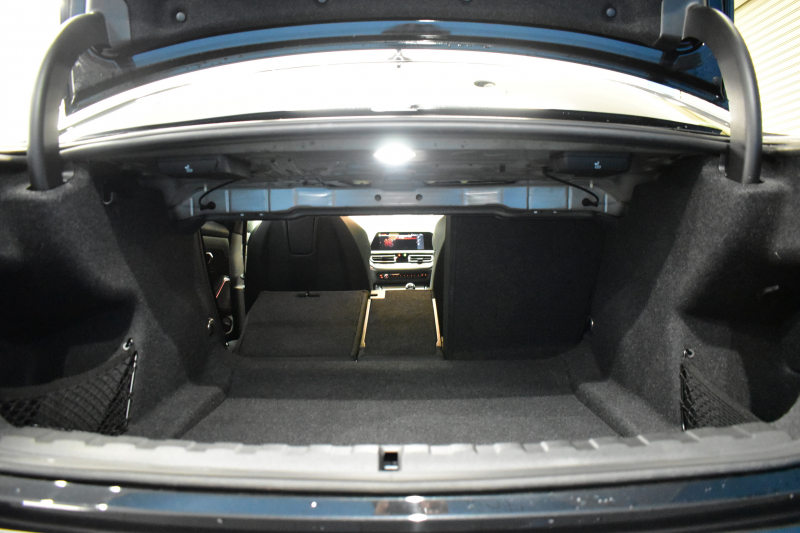 BMW 3シリーズ M340i Xﾄﾞﾗｲﾌﾞ ｲﾉﾍﾞｰｼｮﾝP ﾋｰﾀｰ付ﾌﾞﾗｯｸﾚｻﾞｰMｽﾎﾟｰﾂｼｰﾄ 3DﾃﾞｻﾞｲﾝFﾘｯﾌﾟ 全周囲ｶﾒﾗ ACC HUD ﾚｰｻﾞｰLEDﾗｲﾄ 可変Mｻｽ 19AW ｼﾞｪｽﾁｬｰC付ﾀｯﾁﾊﾟﾈﾙﾅﾋﾞﾊｰﾏﾝｶｰﾄﾞﾝ 車線変更警告 電動ﾄﾗﾝｸ 2年保証