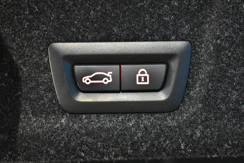 BMW 3シリーズ M340i Xﾄﾞﾗｲﾌﾞ ｲﾉﾍﾞｰｼｮﾝP ﾋｰﾀｰ付ﾌﾞﾗｯｸﾚｻﾞｰMｽﾎﾟｰﾂｼｰﾄ 3DﾃﾞｻﾞｲﾝFﾘｯﾌﾟ 全周囲ｶﾒﾗ ACC HUD ﾚｰｻﾞｰLEDﾗｲﾄ 可変Mｻｽ 19AW ｼﾞｪｽﾁｬｰC付ﾀｯﾁﾊﾟﾈﾙﾅﾋﾞﾊｰﾏﾝｶｰﾄﾞﾝ 車線変更警告 電動ﾄﾗﾝｸ 2年保証