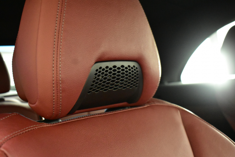 BMW 4シリーズ M440i xDriveｶﾌﾞﾘｵﾚ ｺﾝﾌｫｰﾄP ﾋｰﾀｰ付赤革 4WD 全周囲ｶﾒﾗ ｴｱｶﾗｰ ﾚｰｻﾞｰLEDﾍｯﾄﾞﾗｲﾄ HUD Mｽﾎﾟｰﾂﾃﾞﾌ&ﾌﾞﾚｰｷ 可変Mｻｽ ﾗｲﾌﾞｺｯｸﾋﾟｯﾄﾀｯﾁﾊﾟﾈﾙﾅﾋﾞ LCW Apple Car Play ﾌﾙｾｸﾞ harman/kardon 19AW 2年保証