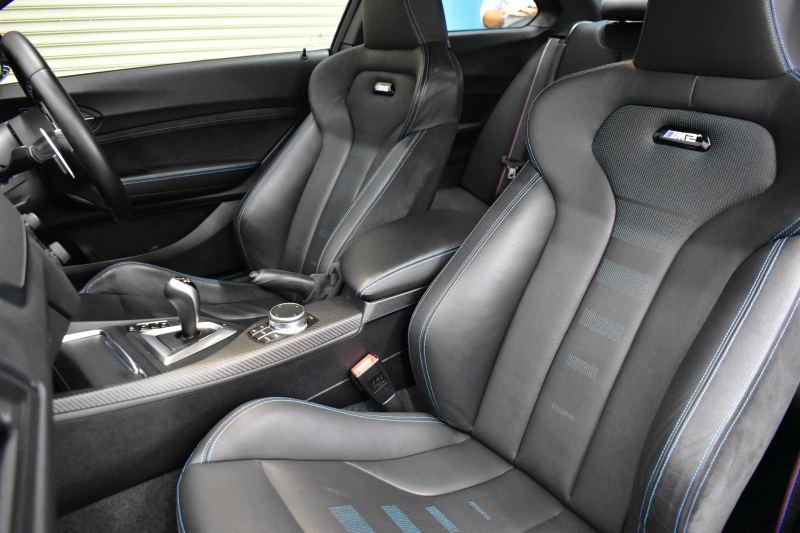 BMW Mシリーズ M2 ｺﾝﾍﾟﾃｨｼｮﾝ MDCT 7速DCT LCI後期  ﾊｰﾏﾝｶｰﾄﾞﾝ 専用410馬力ｴﾝｼﾞﾝ LEDﾍｯﾄﾞﾗｲﾄ&ﾃｰﾙ ﾋｰﾀｰ付黒革 ﾀｯﾁﾊﾟﾈﾙHDDﾅﾋﾞBｶﾒﾗ 19AW 衝突軽減ﾌﾞﾚｰｷ 車線逸脱＆歩行者警告  Mｼｰﾄﾍﾞﾙﾄ 2年保証