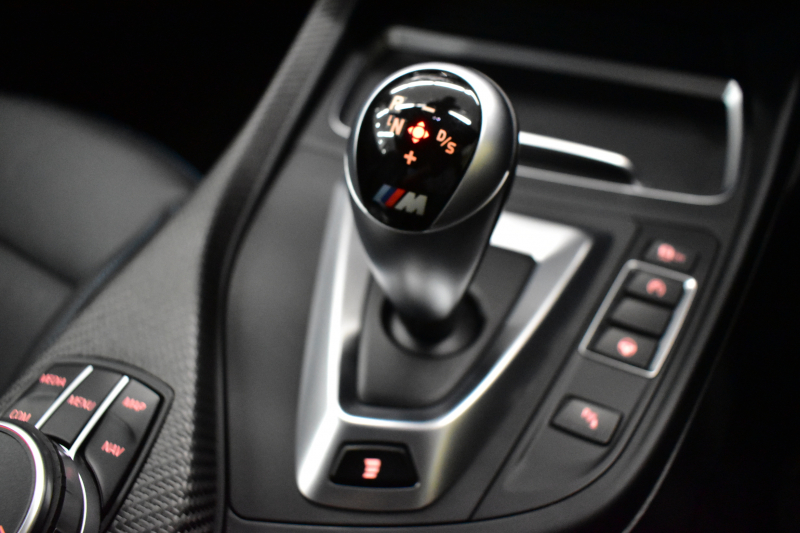 BMW Mシリーズ M2 ｺﾝﾍﾟﾃｨｼｮﾝ MDCT 7速DCT LCI後期  ﾊｰﾏﾝｶｰﾄﾞﾝ 専用410馬力ｴﾝｼﾞﾝ LEDﾍｯﾄﾞﾗｲﾄ&ﾃｰﾙ ﾋｰﾀｰ付黒革 ﾀｯﾁﾊﾟﾈﾙHDDﾅﾋﾞBｶﾒﾗ 19AW 衝突軽減ﾌﾞﾚｰｷ 車線逸脱＆歩行者警告  Mｼｰﾄﾍﾞﾙﾄ 2年保証