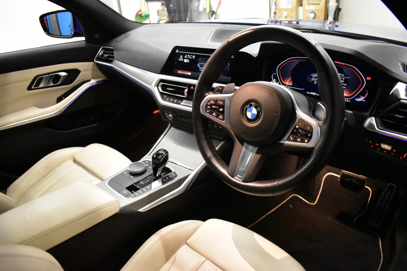 BMW 3シリーズ 320d Xﾄﾞﾗｲﾌﾞ ﾂｰﾘﾝｸﾞ Mｽﾎﾟｰﾂ 4WD ﾋｰﾀｰ付indivudual ｴｸｽﾃﾝﾄﾞﾚｻﾞｰﾒﾘﾉｱｲﾎﾞﾘｰ ﾊﾟﾉﾗﾏｻﾝﾙｰﾌ ｲﾉﾍﾞｰｼｮﾝ&ﾌｧｽﾄﾄﾗｯｸ＆ｻｳﾝﾄﾞ&ｺﾝﾌｫｰﾄP ﾚｰｻﾞｰLED Mｽﾎﾟｰﾂﾌﾞﾚｰｷ 可変Mｻｽ 19AW ﾊｰﾏﾝｶｰﾄﾞﾝ 全周囲ｶﾒﾗ ACC HUD LCW 2年保証