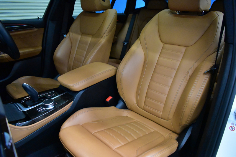 BMW X4 Xﾄﾞﾗｲﾌﾞ30i Mｽﾎﾟｰﾂ 全席ﾋｰﾀｰ付ｺﾆｬｯｸﾚｻﾞｰ ﾊﾟﾉﾗﾏｻﾝﾙｰﾌ BMWﾗｲﾌﾞｺｯｸﾋﾟｯﾄ ﾀｯﾁﾊﾟﾈﾙﾅﾋﾞApple Car Play 360度ｶﾒﾗ3DﾋﾞｭｰTV ﾜｲﾔﾚｽ充電 LEDﾍｯﾄﾞﾗｲﾄ&ﾃｰﾙ ACC HUD LCW 電動Rｹﾞｰﾄ 19AW ｳｯﾄﾞｲﾝﾃﾘｱﾄﾘﾑ  2年保証