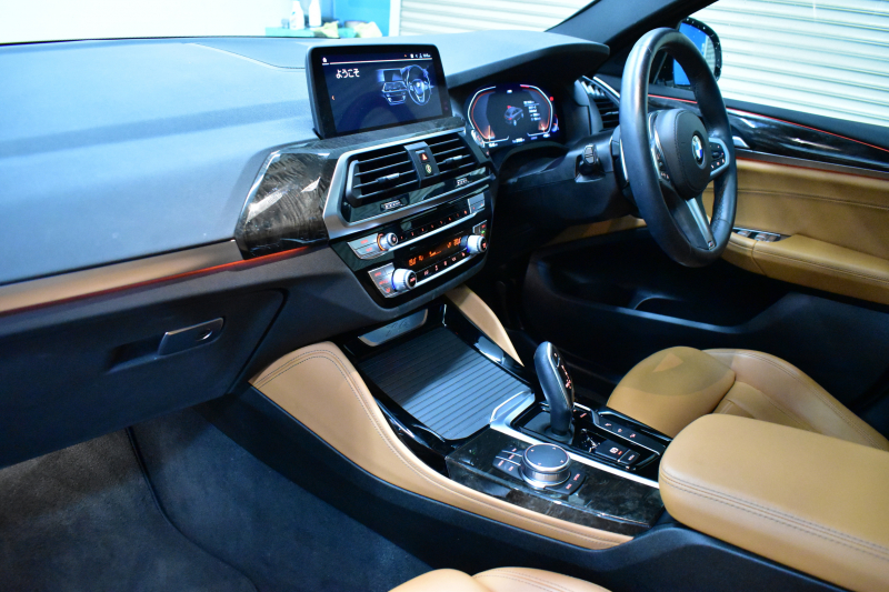 BMW X4 Xﾄﾞﾗｲﾌﾞ30i Mｽﾎﾟｰﾂ 全席ﾋｰﾀｰ付ｺﾆｬｯｸﾚｻﾞｰ ﾊﾟﾉﾗﾏｻﾝﾙｰﾌ BMWﾗｲﾌﾞｺｯｸﾋﾟｯﾄ ﾀｯﾁﾊﾟﾈﾙﾅﾋﾞApple Car Play 360度ｶﾒﾗ3DﾋﾞｭｰTV ﾜｲﾔﾚｽ充電 LEDﾍｯﾄﾞﾗｲﾄ&ﾃｰﾙ ACC HUD LCW 電動Rｹﾞｰﾄ 19AW ｳｯﾄﾞｲﾝﾃﾘｱﾄﾘﾑ  2年保証