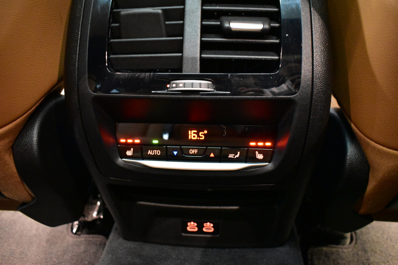 BMW X4 Xﾄﾞﾗｲﾌﾞ30i Mｽﾎﾟｰﾂ 全席ﾋｰﾀｰ付ｺﾆｬｯｸﾚｻﾞｰ ﾊﾟﾉﾗﾏｻﾝﾙｰﾌ BMWﾗｲﾌﾞｺｯｸﾋﾟｯﾄ ﾀｯﾁﾊﾟﾈﾙﾅﾋﾞApple Car Play 360度ｶﾒﾗ3DﾋﾞｭｰTV ﾜｲﾔﾚｽ充電 LEDﾍｯﾄﾞﾗｲﾄ&ﾃｰﾙ ACC HUD LCW 電動Rｹﾞｰﾄ 19AW ｳｯﾄﾞｲﾝﾃﾘｱﾄﾘﾑ  2年保証