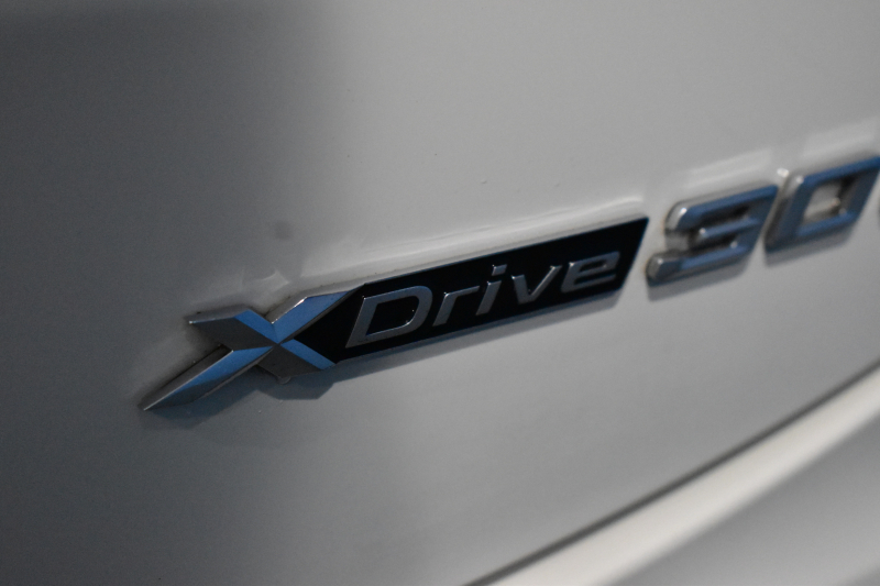 BMW X4 Xﾄﾞﾗｲﾌﾞ30i Mｽﾎﾟｰﾂ 全席ﾋｰﾀｰ付ｺﾆｬｯｸﾚｻﾞｰ ﾊﾟﾉﾗﾏｻﾝﾙｰﾌ BMWﾗｲﾌﾞｺｯｸﾋﾟｯﾄ ﾀｯﾁﾊﾟﾈﾙﾅﾋﾞApple Car Play 360度ｶﾒﾗ3DﾋﾞｭｰTV ﾜｲﾔﾚｽ充電 LEDﾍｯﾄﾞﾗｲﾄ&ﾃｰﾙ ACC HUD LCW 電動Rｹﾞｰﾄ 19AW ｳｯﾄﾞｲﾝﾃﾘｱﾄﾘﾑ  2年保証