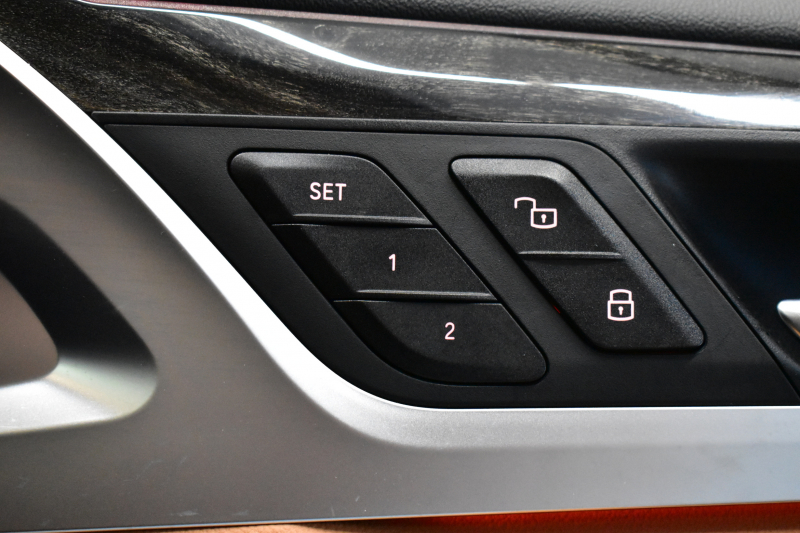 BMW X4 Xﾄﾞﾗｲﾌﾞ30i Mｽﾎﾟｰﾂ 全席ﾋｰﾀｰ付ｺﾆｬｯｸﾚｻﾞｰ ﾊﾟﾉﾗﾏｻﾝﾙｰﾌ BMWﾗｲﾌﾞｺｯｸﾋﾟｯﾄ ﾀｯﾁﾊﾟﾈﾙﾅﾋﾞApple Car Play 360度ｶﾒﾗ3DﾋﾞｭｰTV ﾜｲﾔﾚｽ充電 LEDﾍｯﾄﾞﾗｲﾄ&ﾃｰﾙ ACC HUD LCW 電動Rｹﾞｰﾄ 19AW ｳｯﾄﾞｲﾝﾃﾘｱﾄﾘﾑ  2年保証