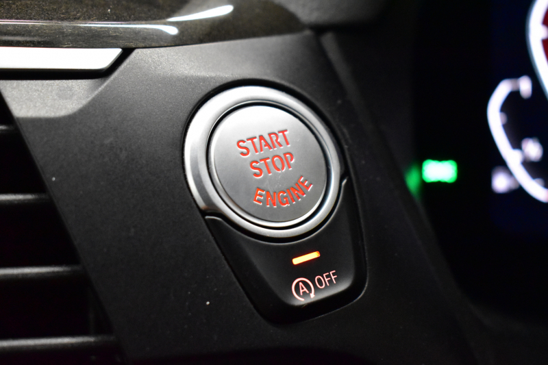 BMW X4 Xﾄﾞﾗｲﾌﾞ30i Mｽﾎﾟｰﾂ 全席ﾋｰﾀｰ付ｺﾆｬｯｸﾚｻﾞｰ ﾊﾟﾉﾗﾏｻﾝﾙｰﾌ BMWﾗｲﾌﾞｺｯｸﾋﾟｯﾄ ﾀｯﾁﾊﾟﾈﾙﾅﾋﾞApple Car Play 360度ｶﾒﾗ3DﾋﾞｭｰTV ﾜｲﾔﾚｽ充電 LEDﾍｯﾄﾞﾗｲﾄ&ﾃｰﾙ ACC HUD LCW 電動Rｹﾞｰﾄ 19AW ｳｯﾄﾞｲﾝﾃﾘｱﾄﾘﾑ  2年保証