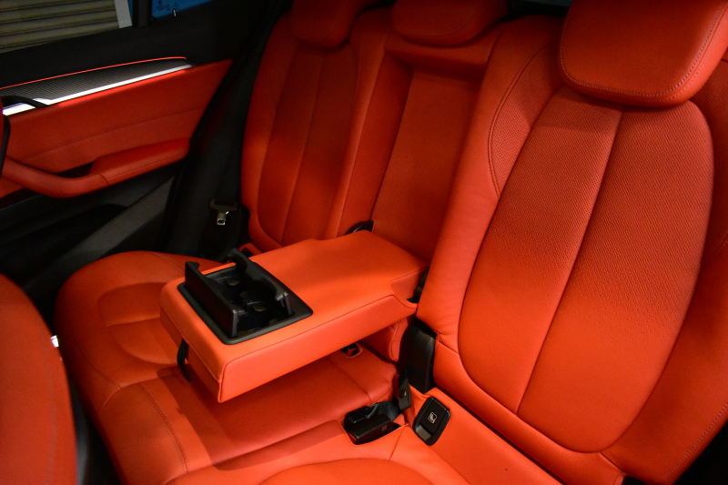 BMW X2 M35i 4WD ｾﾚｸﾄ&ｱﾄﾞﾊﾞﾝｽﾄﾞｱｸﾃｨﾌﾞｾｰﾌﾃｨ-&ｺﾝﾌｫｰﾄP ﾊﾟﾉﾗﾏｻﾝﾙｰﾌ LEDﾍｯﾄﾞﾗｲﾄ 追従ACC HUD ﾋｰﾀｰ付電動赤革  社外ﾌﾙｾｸﾞ&ｽｸﾘｰﾝﾐﾗｰﾘﾝｸﾞ ﾀｯﾁﾊﾟﾈﾙﾅﾋﾞBｶﾒﾗ 19AW 衝突軽減B 車線逸脱&歩行者警告 電動Rｹﾞｰﾄ 2年保証