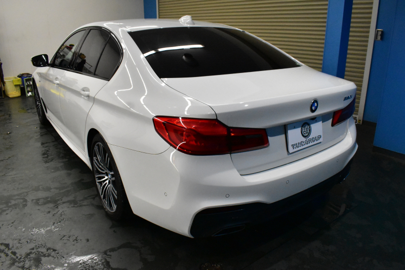 BMW 5シリーズ 530i Mｽﾎﾟｰﾂ 型式変更後ﾓﾃﾞﾙ 1ｵｰﾅｰ ﾊｲﾗｲﾝP 全面液晶ﾒｰﾀｰ 高出力ﾓﾃﾞﾙ 全席ﾋｰﾀｰ付黒革 HUD LEDﾍｯﾄﾞﾗｲﾄ 追従ACC Mｽﾎﾟｰﾂﾌﾞﾚｰｷ 車線変更警告 ﾀｯﾁﾊﾟﾈﾙ対応iﾄﾞﾗｲﾌﾞHDDﾅﾋﾞﾌﾙｾｸﾞ 3Dﾋﾞｭｰ Pｱｼｽﾄﾌﾟﾗｽ 電動ﾄﾗﾝｸ 2年保証