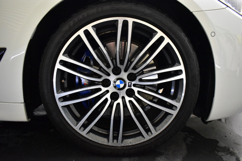 BMW 5シリーズ 530i Mｽﾎﾟｰﾂ ﾊｲﾗｲﾝP 高出力ﾓﾃﾞﾙ 全席ﾋｰﾀｰ付黒革 LEDﾍｯﾄﾞﾗｲﾄ 追従ACC Mｽﾎﾟｰﾂﾌﾞﾚｰｷ 19AW 液晶ﾒｰﾀｰ 車線変更警告 ﾀｯﾁﾊﾟﾈﾙ対応iﾄﾞﾗｲﾌﾞHDDﾅﾋﾞﾌﾙｾｸﾞ全周囲ｶﾒﾗ 3Dﾋﾞｭｰ Pｱｼｽﾄﾌﾟﾗｽ 電動ﾄﾗﾝｸ 2年保証