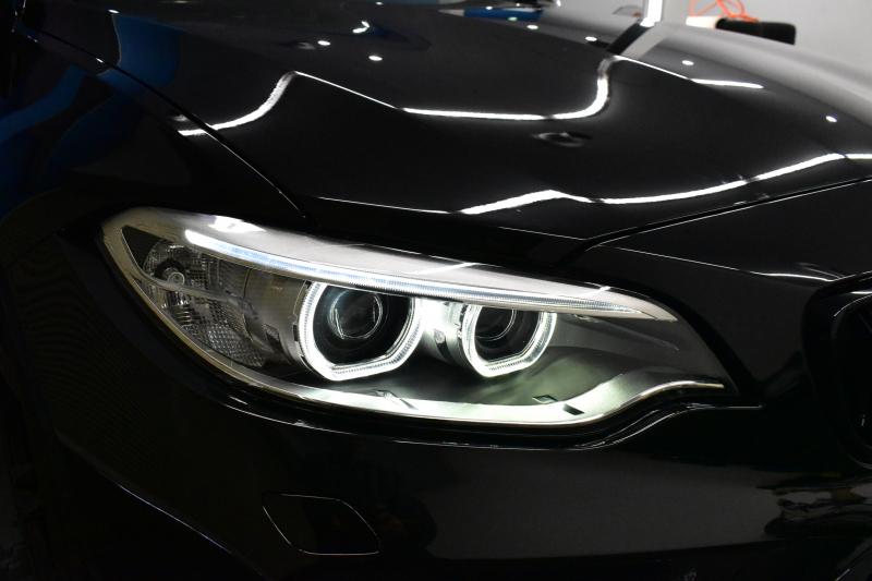 BMW Mシリーズ M2ｸｰﾍﾟMDCT ｻﾝﾙｰﾌ harman/kardon ﾋｰﾀｰ付黒革 Mperformanceｶｰﾎﾞﾝﾘｱﾃﾞｨﾌｭｰｻﾞｰ LEDﾘﾝｸﾞｷｾﾉﾝﾍｯﾄﾞﾗｲﾄ ﾀｯﾁﾊﾟｯﾄﾞHDDﾅﾋﾞ 19AW 車線逸脱&歩行者警告 衝突軽減ﾌﾞﾚｰｷ ｶｰﾎﾞﾝｲﾝﾃﾘｱ Bｶﾒﾗ iｽﾄｯﾌﾟ ｽﾏｰﾄｷｰ 2年保証