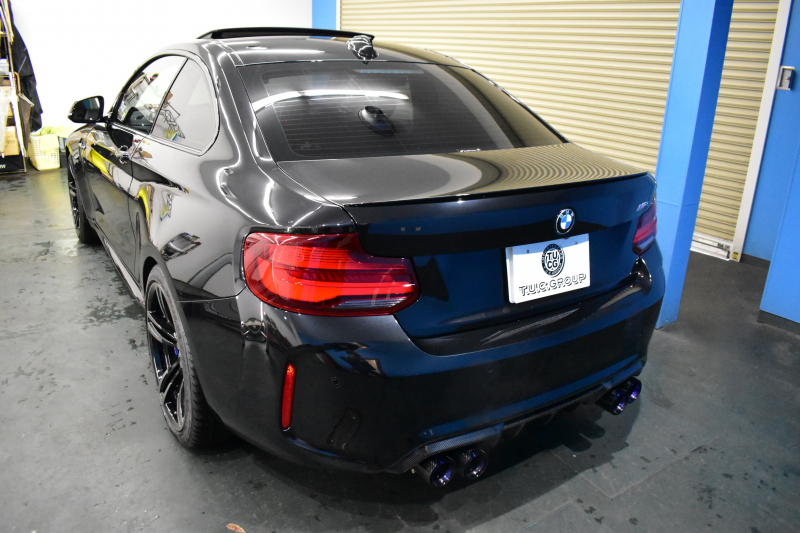 BMW Mシリーズ M2ｸｰﾍﾟMDCT ｻﾝﾙｰﾌ harman/kardon ﾋｰﾀｰ付黒革 Mperformanceｶｰﾎﾞﾝﾘｱﾃﾞｨﾌｭｰｻﾞｰ LEDﾘﾝｸﾞｷｾﾉﾝﾍｯﾄﾞﾗｲﾄ ﾀｯﾁﾊﾟｯﾄﾞHDDﾅﾋﾞ 19AW 車線逸脱&歩行者警告 衝突軽減ﾌﾞﾚｰｷ ｶｰﾎﾞﾝｲﾝﾃﾘｱ Bｶﾒﾗ iｽﾄｯﾌﾟ ｽﾏｰﾄｷｰ 2年保証