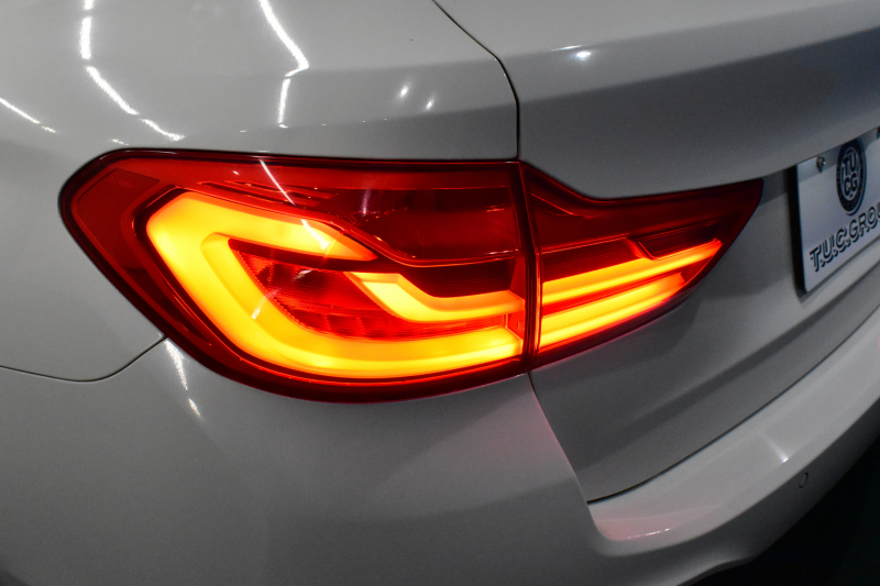 BMW 5シリーズ 523dﾂｰﾘﾝｸﾞ Mｽﾎﾟｰﾂ ﾊｲﾗｲﾝP 全席ﾋｰﾀｰ付黒革 LEDﾍｯﾄﾞﾗｲﾄ 追従ACC HUD 車線変更&逸脱警告 衝突軽減B  ｳｯﾄﾞｲﾝﾃﾘｱ ﾀｯﾁﾊﾟﾈﾙ対応iﾄﾞﾗｲﾌﾞHDDﾅﾋﾞ ﾌﾙｾｸﾞ 全周囲ｶﾒﾗ3Dﾋﾞｭｰ  電動Rｹﾞｰﾄ 19AW 液晶ﾒｰﾀｰ  2年保証