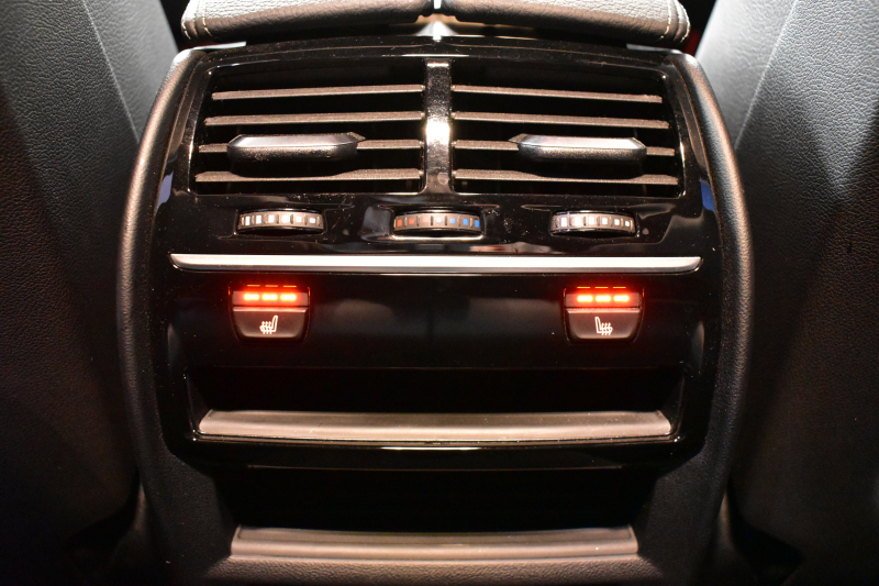 BMW 5シリーズ 523dﾂｰﾘﾝｸﾞ Mｽﾎﾟｰﾂ ﾊｲﾗｲﾝP 全席ﾋｰﾀｰ付黒革 LEDﾍｯﾄﾞﾗｲﾄ 追従ACC HUD 車線変更&逸脱警告 衝突軽減B  ｳｯﾄﾞｲﾝﾃﾘｱ ﾀｯﾁﾊﾟﾈﾙ対応iﾄﾞﾗｲﾌﾞHDDﾅﾋﾞ ﾌﾙｾｸﾞ 全周囲ｶﾒﾗ3Dﾋﾞｭｰ  電動Rｹﾞｰﾄ 19AW 液晶ﾒｰﾀｰ  2年保証