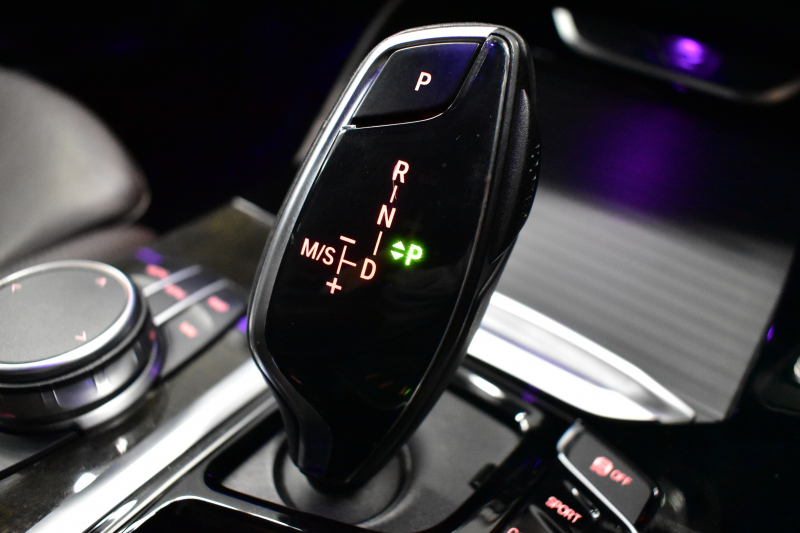 BMW X4 Xﾄﾞﾗｲﾌﾞ30i Mｽﾎﾟｰﾂ ﾊﾟﾉﾗﾏｻﾝﾙｰﾌ 全席ﾋｰﾀｰ付ﾓｶﾚｻﾞｰ LEDﾍｯﾄﾞﾗｲﾄ  ACC HUD LCW 電動Rｹﾞｰﾄ 20AW ﾜｲﾔﾚｽ充電 Mｽﾎﾟｰﾂﾌﾞﾚｰｷ 液晶ﾒｰﾀｰ ﾀｯﾁﾊﾟﾈﾙﾅﾋﾞ全周囲ｶﾒﾗ3DﾋﾞｭｰTV ﾜｲﾔﾚｽ充電 2年保証