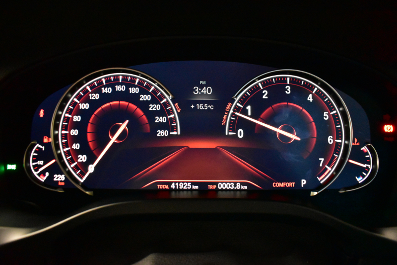 BMW X4 Xﾄﾞﾗｲﾌﾞ30i Mｽﾎﾟｰﾂ ﾊﾟﾉﾗﾏｻﾝﾙｰﾌ 全席ﾋｰﾀｰ付ﾓｶﾚｻﾞｰ LEDﾍｯﾄﾞﾗｲﾄ  ACC HUD LCW 電動Rｹﾞｰﾄ 20AW ﾜｲﾔﾚｽ充電 Mｽﾎﾟｰﾂﾌﾞﾚｰｷ 液晶ﾒｰﾀｰ ﾀｯﾁﾊﾟﾈﾙﾅﾋﾞ全周囲ｶﾒﾗ3DﾋﾞｭｰTV ﾜｲﾔﾚｽ充電 2年保証