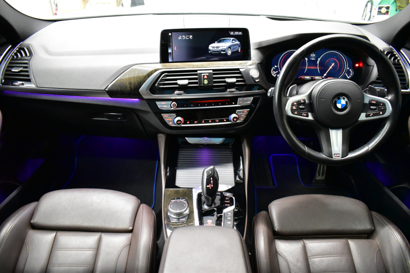 BMW X4 Xﾄﾞﾗｲﾌﾞ30i Mｽﾎﾟｰﾂ ﾊﾟﾉﾗﾏｻﾝﾙｰﾌ 全席ﾋｰﾀｰ付ﾓｶﾚｻﾞｰ LEDﾍｯﾄﾞﾗｲﾄ  ACC HUD LCW 電動Rｹﾞｰﾄ 20AW ﾜｲﾔﾚｽ充電 Mｽﾎﾟｰﾂﾌﾞﾚｰｷ 液晶ﾒｰﾀｰ ﾀｯﾁﾊﾟﾈﾙﾅﾋﾞ全周囲ｶﾒﾗ3DﾋﾞｭｰTV ﾜｲﾔﾚｽ充電 2年保証