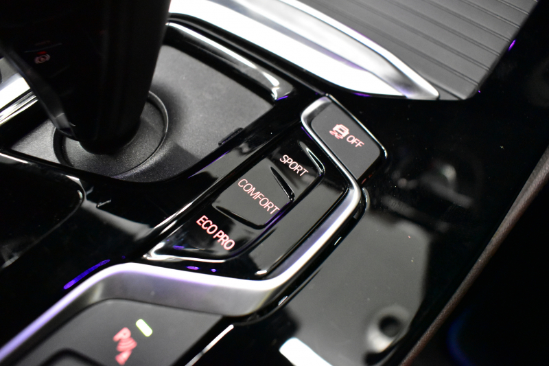 BMW X4 Xﾄﾞﾗｲﾌﾞ30i Mｽﾎﾟｰﾂ ﾊﾟﾉﾗﾏｻﾝﾙｰﾌ 全席ﾋｰﾀｰ付ﾓｶﾚｻﾞｰ LEDﾍｯﾄﾞﾗｲﾄ  ACC HUD LCW 電動Rｹﾞｰﾄ 20AW ﾜｲﾔﾚｽ充電 Mｽﾎﾟｰﾂﾌﾞﾚｰｷ 液晶ﾒｰﾀｰ ﾀｯﾁﾊﾟﾈﾙﾅﾋﾞ全周囲ｶﾒﾗ3DﾋﾞｭｰTV ﾜｲﾔﾚｽ充電 2年保証