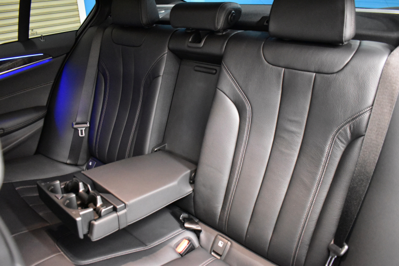 BMW 5シリーズ 540i Mｽﾎﾟｰﾂ ｺﾝﾌｫｰﾄ&ﾊｲﾗｲﾝP ﾊｰﾏﾝｶｰﾄﾞﾝ Fﾍﾞﾝﾁﾚｰｼｮﾝ&ﾏｯｻｰｼﾞ全席ﾋｰﾀｰ付黒革 可変ｻｽ Mｽﾎﾟｰﾂﾌﾞﾚｰｷ ｱﾀﾞﾌﾟﾃｨﾌﾞLEDﾍｯﾄﾞﾗｲﾄ 液晶ﾒｰﾀｰ ACC HUD LCW ﾀｯﾁﾊﾟﾈﾙﾅﾋﾞ全周囲ｶﾒﾗ 3Dﾋﾞｭｰ ﾌﾙｾｸﾞ 19AW 電動ﾄﾗﾝｸ 2年保証
