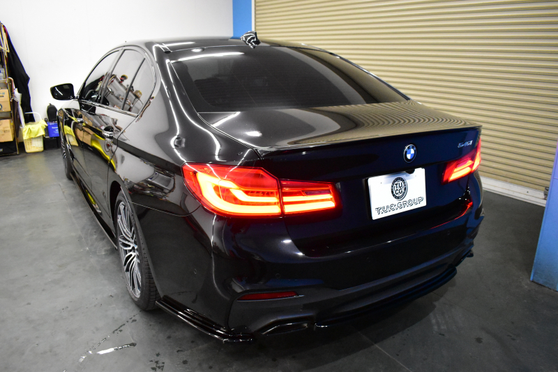 BMW 5シリーズ 540i Mｽﾎﾟｰﾂ ｺﾝﾌｫｰﾄ&ﾊｲﾗｲﾝP ﾊｰﾏﾝｶｰﾄﾞﾝ Fﾍﾞﾝﾁﾚｰｼｮﾝ&ﾏｯｻｰｼﾞ全席ﾋｰﾀｰ付黒革 可変ｻｽ Mｽﾎﾟｰﾂﾌﾞﾚｰｷ ｱﾀﾞﾌﾟﾃｨﾌﾞLEDﾍｯﾄﾞﾗｲﾄ 液晶ﾒｰﾀｰ ACC HUD LCW ﾀｯﾁﾊﾟﾈﾙﾅﾋﾞ全周囲ｶﾒﾗ 3Dﾋﾞｭｰ ﾌﾙｾｸﾞ 19AW 電動ﾄﾗﾝｸ 2年保証