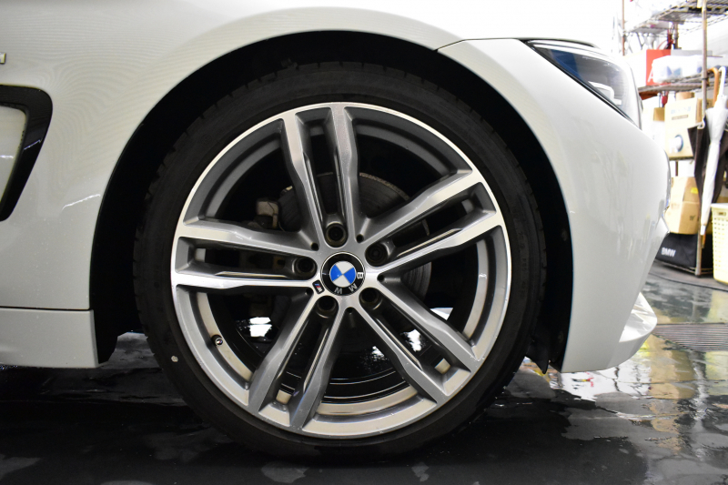 BMW 4シリーズ 420iｸﾞﾗﾝｸｰﾍﾟ Mｽﾎﾟｰﾂ LCI後期 ｻﾝﾙｰﾌ ﾋｰﾀｰ付赤革 追従ACC ﾍｷｻｺﾞﾅﾙLEDﾍｯﾄﾞﾗｲﾄ 19AW 車線変更&逸脱&歩行者警告 衝突軽減ﾌﾞﾚｰｷ  ﾀｯﾁﾊﾟﾈﾙ付iﾄﾞﾗｲﾌﾞHDDﾅﾋﾞﾌﾙｾｸﾞTV Bｶﾒﾗ 前後PDC ﾊﾟﾄﾞﾙｼﾌﾄ 電動ﾘｱｹﾞｰﾄ ｽﾏｰﾄｷｰ 2年保証