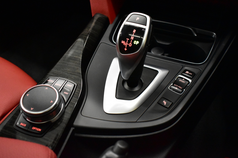 BMW 4シリーズ 420iｸﾞﾗﾝｸｰﾍﾟ Mｽﾎﾟｰﾂ LCI後期 ｻﾝﾙｰﾌ ﾋｰﾀｰ付赤革 追従ACC ﾍｷｻｺﾞﾅﾙLEDﾍｯﾄﾞﾗｲﾄ 19AW 車線変更&逸脱&歩行者警告 衝突軽減ﾌﾞﾚｰｷ  ﾀｯﾁﾊﾟﾈﾙ付iﾄﾞﾗｲﾌﾞHDDﾅﾋﾞﾌﾙｾｸﾞTV Bｶﾒﾗ 前後PDC ﾊﾟﾄﾞﾙｼﾌﾄ 電動ﾘｱｹﾞｰﾄ ｽﾏｰﾄｷｰ 2年保証