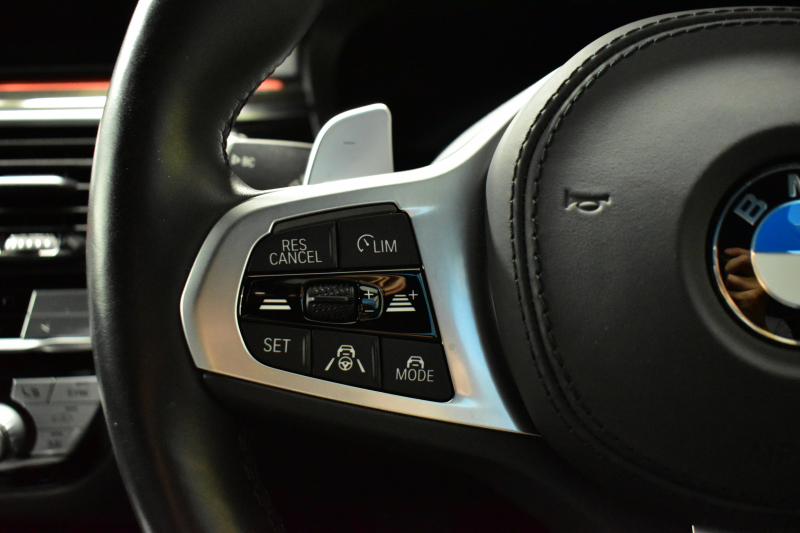 BMW 5シリーズ 530i ﾂｰﾘﾝｸﾞ Mｽﾎﾟｰﾂ LCI後期 ｾﾚｸﾄP  ﾊﾟﾉﾗﾏｻﾝﾙｰﾌ 全席ﾋ-ﾀ-付ﾌﾞﾗｯｸﾚｻﾞｰ  ﾊｰﾏﾝｶｰﾄﾞﾝ 新ﾃﾞｻﾞｲﾝLEDﾍｯﾄﾞﾗｲﾄ ACC HUD LCW 可変ｻｽﾍﾟﾝｼｮﾝ 19AW Mｽﾎﾟｰﾂﾌﾞﾚｰｷ ﾗｲﾌﾞｺｸﾋﾟｯﾄ ﾌﾙｾｸﾞ全周囲ｶﾒﾗ 電動Rｹﾞｰﾄ ｽﾏｰﾄｷｰ 2年保証