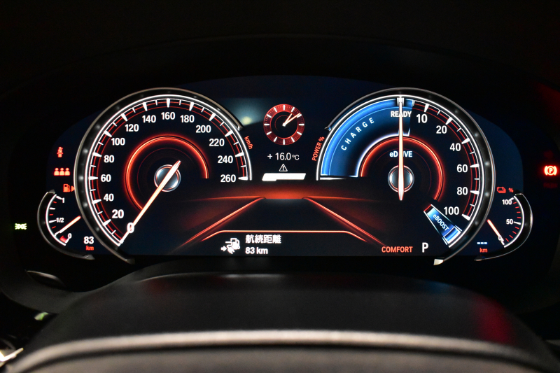 BMW 5シリーズ 530e Mｽﾎﾟｰﾂ iﾊﾟﾌｫｰﾏﾝｽ PHEV ｻﾝﾙｰﾌ 1ｵｰﾅｰ ﾊｲﾗｲﾝP 全席ﾋｰﾀｰ付黒革 LEDﾍｯﾄﾞﾗｲﾄ 液晶ﾒｰﾀｰ ACC LCW ﾀｯﾁﾊﾟﾈﾙﾅﾋﾞ全周囲ｶﾒﾗ ﾌﾙｾｸﾞﾊﾟｰｷﾝｸﾞｱｼｽﾄ 電動ﾄﾗﾝｸ Mｽﾎﾟｰﾂﾌﾞﾚｰｷ  2年保証