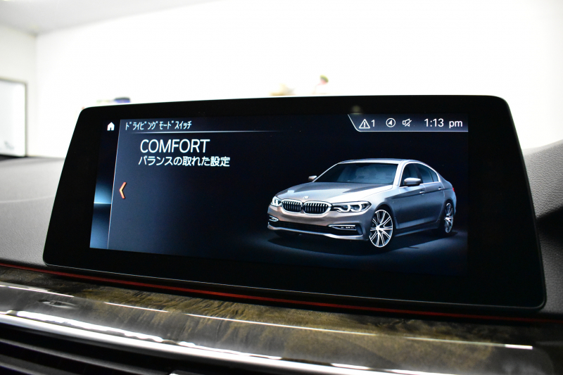 BMW 5シリーズ 530e Mｽﾎﾟｰﾂ iﾊﾟﾌｫｰﾏﾝｽ PHEV ｻﾝﾙｰﾌ 1ｵｰﾅｰ ﾊｲﾗｲﾝP 全席ﾋｰﾀｰ付黒革 LEDﾍｯﾄﾞﾗｲﾄ 液晶ﾒｰﾀｰ ACC LCW ﾀｯﾁﾊﾟﾈﾙﾅﾋﾞ全周囲ｶﾒﾗ ﾌﾙｾｸﾞﾊﾟｰｷﾝｸﾞｱｼｽﾄ 電動ﾄﾗﾝｸ Mｽﾎﾟｰﾂﾌﾞﾚｰｷ  2年保証