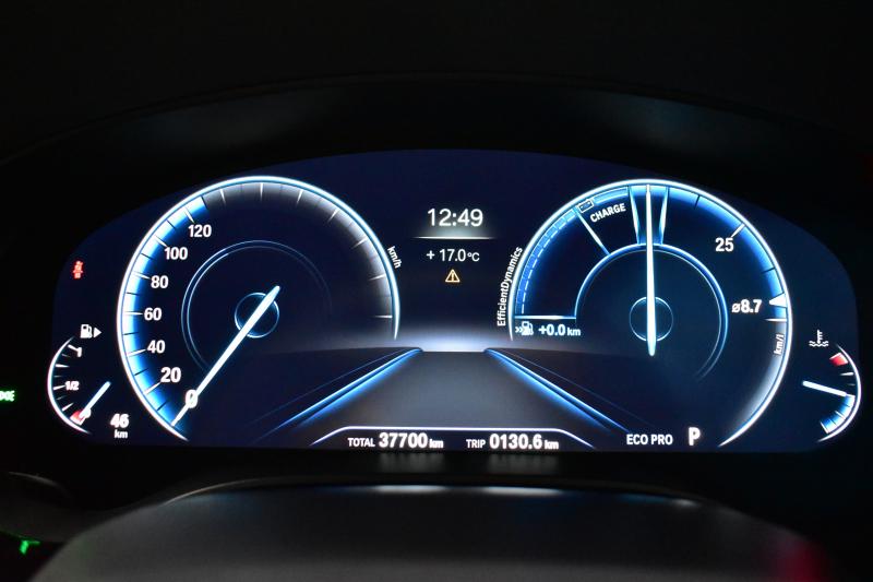 BMW 5シリーズ 530i Mｽﾎﾟｰﾂ 型式変更後ﾓﾃﾞﾙ「JR20」 高出力ﾓﾃﾞﾙ ﾊｲﾗｲﾝP 全席ﾋｰﾀｰ付黒革 HUD LEDﾍｯﾄﾞﾗｲﾄ 追従ACC Mｽﾎﾟｰﾂﾌﾞﾚｰｷ 19AW 全面液晶ﾒｰﾀｰ 車線変更警告 ﾀｯﾁﾊﾟﾈﾙ対応iﾄﾞﾗｲﾌﾞHDDﾅﾋﾞ全周囲ｶﾒﾗ 3Dﾋﾞｭｰ ﾌﾙｾｸﾞ Pｱｼｽﾄﾌﾟﾗｽ 電動ﾄﾗﾝｸ 2年保証