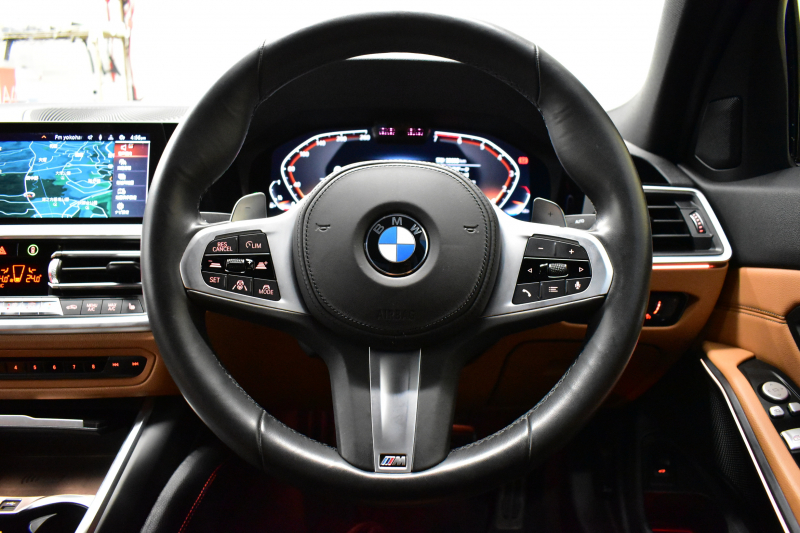 BMW 3シリーズ 330i Mｽﾎﾟｰﾂ 高出力ﾓﾃﾞﾙ ｲﾉﾍﾞｰｼｮﾝ&ﾊｲﾗｲﾝ&ｺﾝﾌｫｰﾄP ﾋｰﾀｰ付茶革 ACC HUD 19AW Mｽﾎﾟｰﾂﾌﾞﾚｰｷ ﾗｲﾌﾞｺｯｸﾋﾟｯﾄ ｼﾞｪｽﾁｬｰｺﾝﾄﾛｰﾙ付ﾀｯﾁﾊﾟﾈﾙHDDﾅﾋﾞ全周囲ｶﾒﾗ ｱｯﾌﾟﾙｶｰﾌﾟﾚｲ 電動ﾄﾗﾝｸ 2年保証