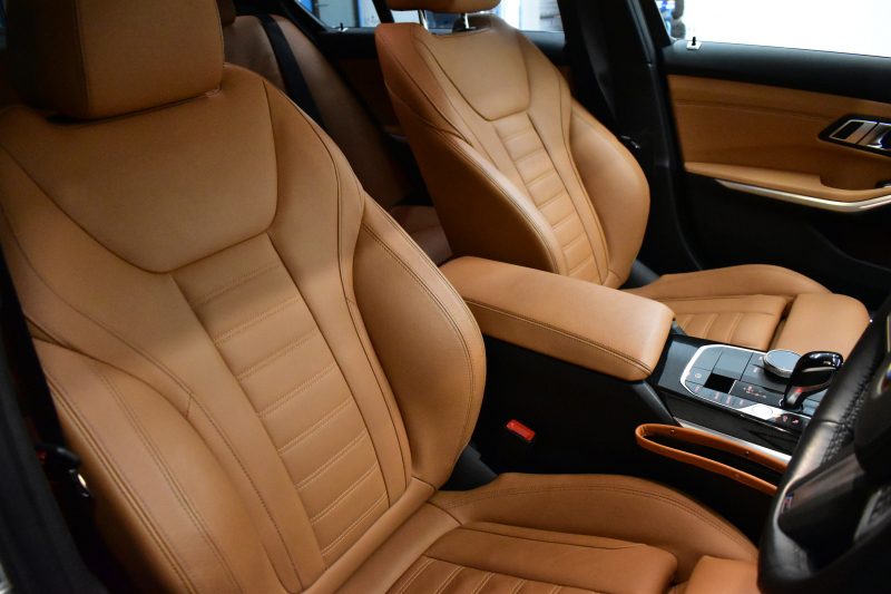 BMW 3シリーズ 330i Mｽﾎﾟｰﾂ 高出力ﾓﾃﾞﾙ ｲﾉﾍﾞｰｼｮﾝ&ﾊｲﾗｲﾝ&ｺﾝﾌｫｰﾄP ﾋｰﾀｰ付茶革 ACC HUD 19AW Mｽﾎﾟｰﾂﾌﾞﾚｰｷ ﾗｲﾌﾞｺｯｸﾋﾟｯﾄ ｼﾞｪｽﾁｬｰｺﾝﾄﾛｰﾙ付ﾀｯﾁﾊﾟﾈﾙHDDﾅﾋﾞ全周囲ｶﾒﾗ ｱｯﾌﾟﾙｶｰﾌﾟﾚｲ 電動ﾄﾗﾝｸ 2年保証