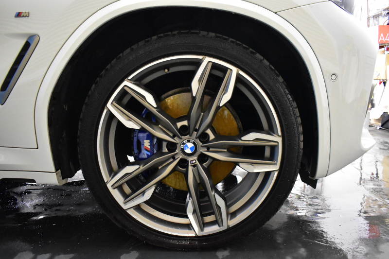 BMW X3 M40d ｾﾚｸﾄ&ﾊｲﾗｲﾝP 326馬力 ﾊﾟﾉﾗﾏｻﾝﾙｰﾌ 全席ﾋｰﾀｰ付茶革 ﾊｰﾏﾝｶｰﾄﾞﾝ 21AW 追従ACC HUD ｽﾃｱﾘﾝｸﾞｻﾎﾟｰﾄ ﾀｯﾁﾊﾟﾈﾙﾅﾋﾞ ﾌﾙｾｸﾞ 全周囲ｶﾒﾗ3Dﾋﾞｭｰ LEDﾍｯﾄﾞﾗｲﾄ 電動Rｹﾞｰﾄ ﾜｲﾔﾚｽ充電 液晶ﾒｰﾀｰ 2年保証