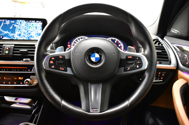 BMW X3 M40d ｾﾚｸﾄ&ﾊｲﾗｲﾝP 326馬力 ﾊﾟﾉﾗﾏｻﾝﾙｰﾌ 全席ﾋｰﾀｰ付茶革 ﾊｰﾏﾝｶｰﾄﾞﾝ 21AW 追従ACC HUD ｽﾃｱﾘﾝｸﾞｻﾎﾟｰﾄ ﾀｯﾁﾊﾟﾈﾙﾅﾋﾞ ﾌﾙｾｸﾞ 全周囲ｶﾒﾗ3Dﾋﾞｭｰ LEDﾍｯﾄﾞﾗｲﾄ 電動Rｹﾞｰﾄ ﾜｲﾔﾚｽ充電 液晶ﾒｰﾀｰ 2年保証