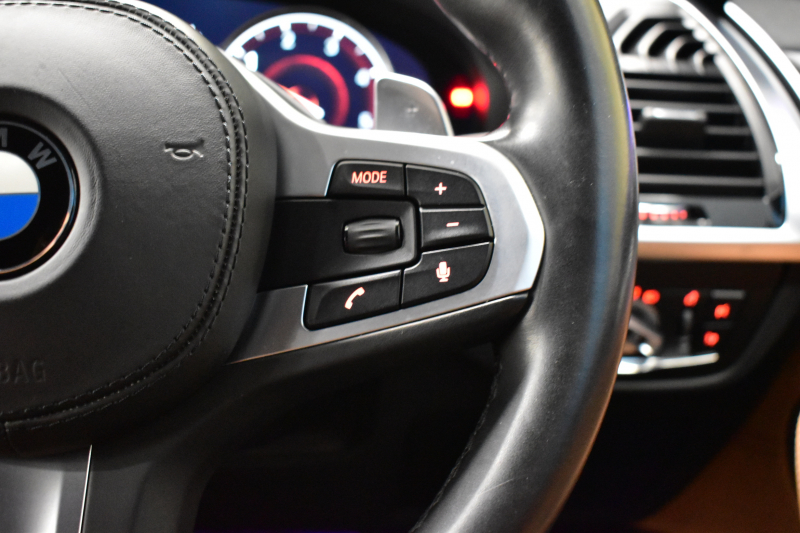 BMW X3 M40d ｾﾚｸﾄ&ﾊｲﾗｲﾝP 326馬力 ﾊﾟﾉﾗﾏｻﾝﾙｰﾌ 全席ﾋｰﾀｰ付茶革 ﾊｰﾏﾝｶｰﾄﾞﾝ 21AW 追従ACC HUD ｽﾃｱﾘﾝｸﾞｻﾎﾟｰﾄ ﾀｯﾁﾊﾟﾈﾙﾅﾋﾞ ﾌﾙｾｸﾞ 全周囲ｶﾒﾗ3Dﾋﾞｭｰ LEDﾍｯﾄﾞﾗｲﾄ 電動Rｹﾞｰﾄ ﾜｲﾔﾚｽ充電 液晶ﾒｰﾀｰ 2年保証