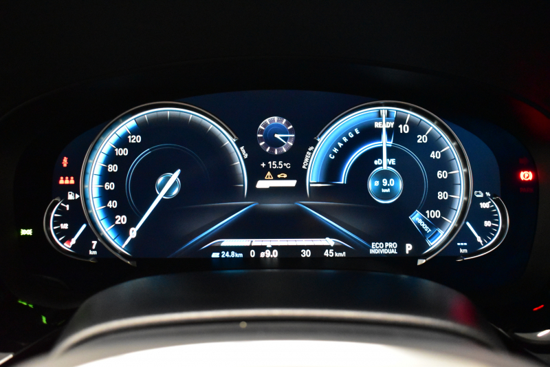 BMW 5シリーズ 530e Mｽﾎﾟｰﾂ iﾊﾟﾌｫｰﾏﾝｽ PHEV ﾊｲﾗｲﾝP 全席ﾋｰﾀｰ付黒革 HUD ｼﾞｪｽﾁｬｰｺﾝﾄﾛｰﾙ付ﾀｯﾁﾊﾟﾈﾙﾅﾋﾞ全周囲ｶﾒﾗ ﾌﾙｾｸﾞTV LEDﾍｯﾄﾞﾗｲﾄ 液晶ﾒｰﾀｰ ACC LCW ﾊﾟｰｷﾝｸﾞｱｼｽﾄ 電動ﾄﾗﾝｸ Mｽﾎﾟｰﾂﾌﾞﾚｰｷ  2年保証