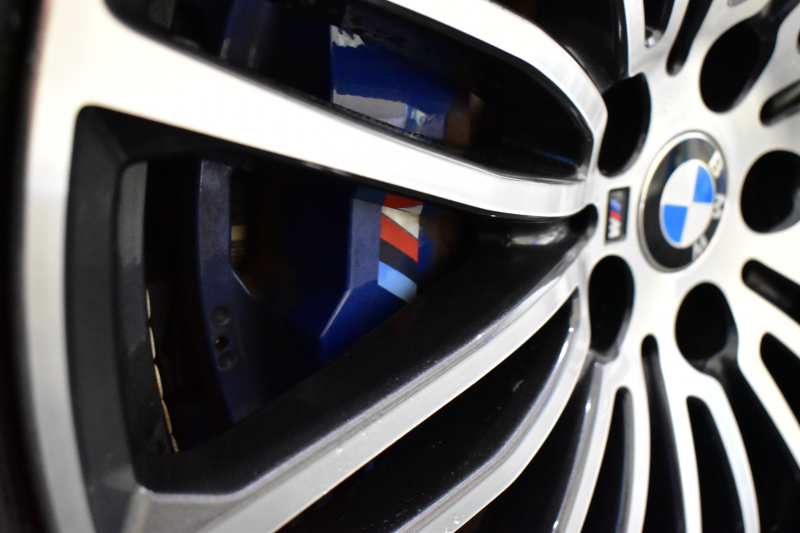 BMW 5シリーズ 530e Mｽﾎﾟｰﾂ iﾊﾟﾌｫｰﾏﾝｽ PHEV ﾊｲﾗｲﾝP 全席ﾋｰﾀｰ付黒革 HUD ｼﾞｪｽﾁｬｰｺﾝﾄﾛｰﾙ付ﾀｯﾁﾊﾟﾈﾙﾅﾋﾞ全周囲ｶﾒﾗ ﾌﾙｾｸﾞTV LEDﾍｯﾄﾞﾗｲﾄ 液晶ﾒｰﾀｰ ACC LCW ﾊﾟｰｷﾝｸﾞｱｼｽﾄ 電動ﾄﾗﾝｸ Mｽﾎﾟｰﾂﾌﾞﾚｰｷ  2年保証