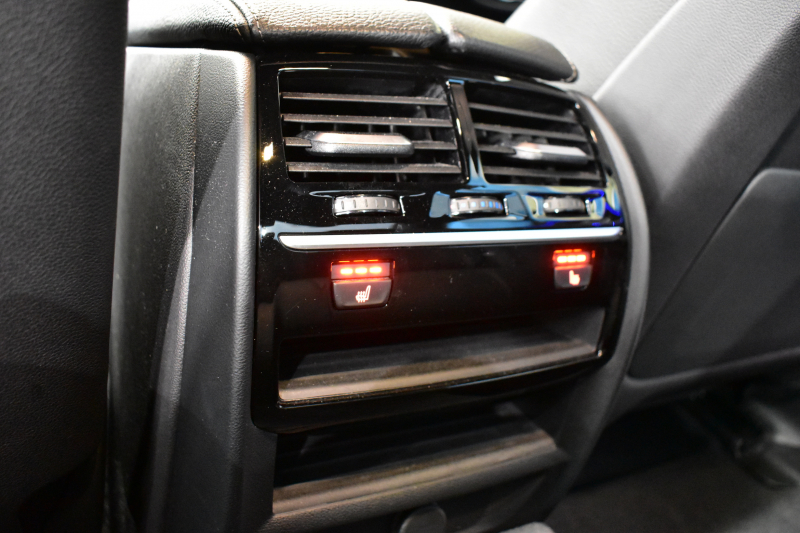 BMW 5シリーズ 530e Mｽﾎﾟｰﾂ iﾊﾟﾌｫｰﾏﾝｽ PHEV ﾊｲﾗｲﾝP 全席ﾋｰﾀｰ付黒革 HUD ｼﾞｪｽﾁｬｰｺﾝﾄﾛｰﾙ付ﾀｯﾁﾊﾟﾈﾙﾅﾋﾞ全周囲ｶﾒﾗ ﾌﾙｾｸﾞTV LEDﾍｯﾄﾞﾗｲﾄ 液晶ﾒｰﾀｰ ACC LCW ﾊﾟｰｷﾝｸﾞｱｼｽﾄ 電動ﾄﾗﾝｸ Mｽﾎﾟｰﾂﾌﾞﾚｰｷ  2年保証